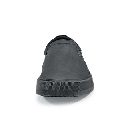 The Ollie II from Shoes For Crews features a superior slip-resistant outsole and a water-resistant breathable leather upper to provide industry-leading levels of grip and durability, seen from the front.