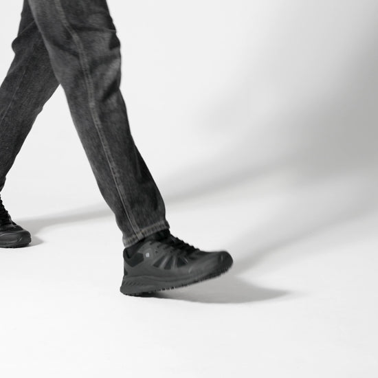 The Endurance II from Shoes For Crews is a slip-resistant shoe that features a Spill Guard to help keep out liquids, TripGuard and Flex Tread, product video.