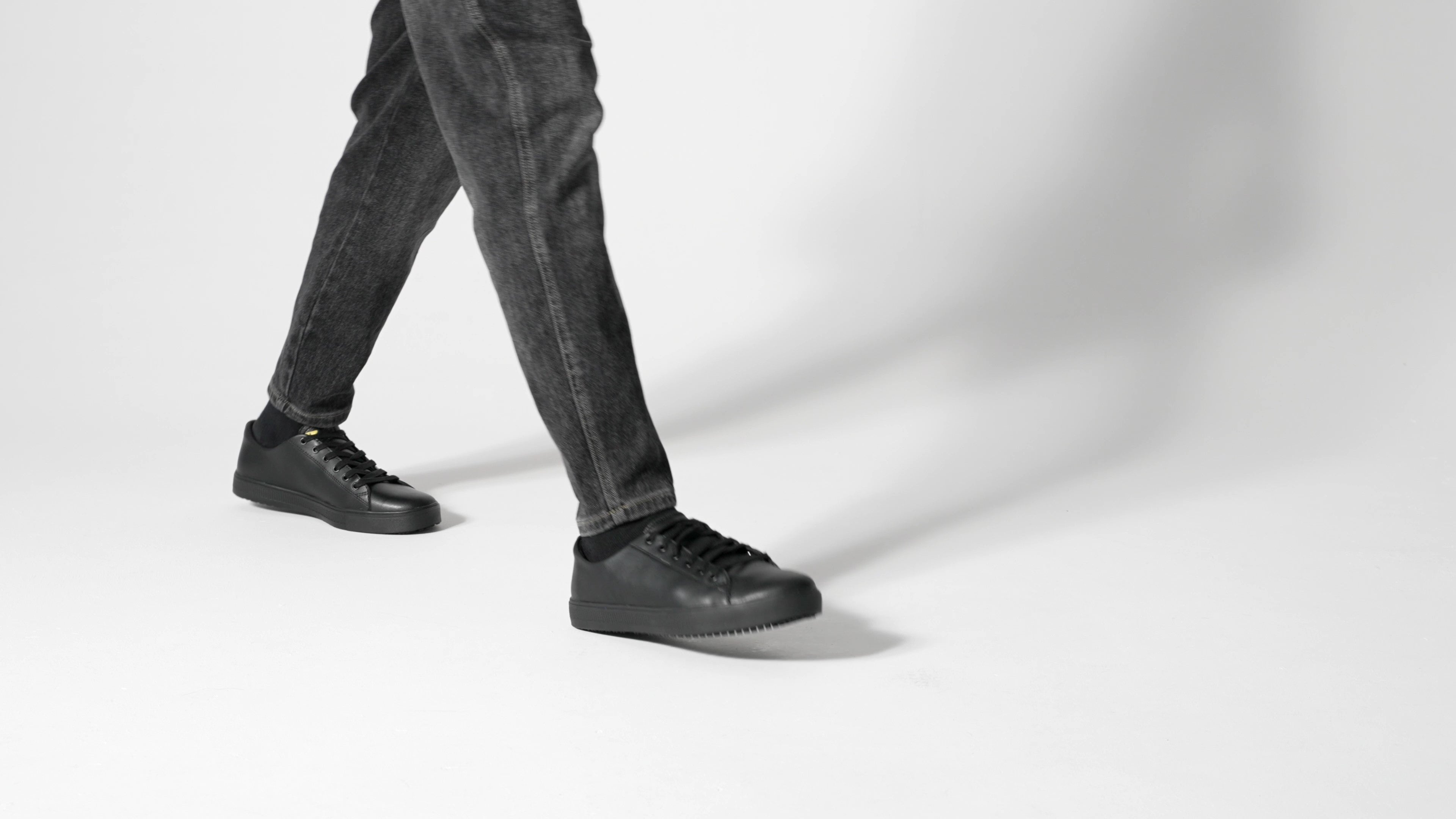 The Old School Low-Rider Black Gladiator Outsole from Shoes For Crews is a slip resistant lace-up shoe designed to provide confort throughout the day, product video.