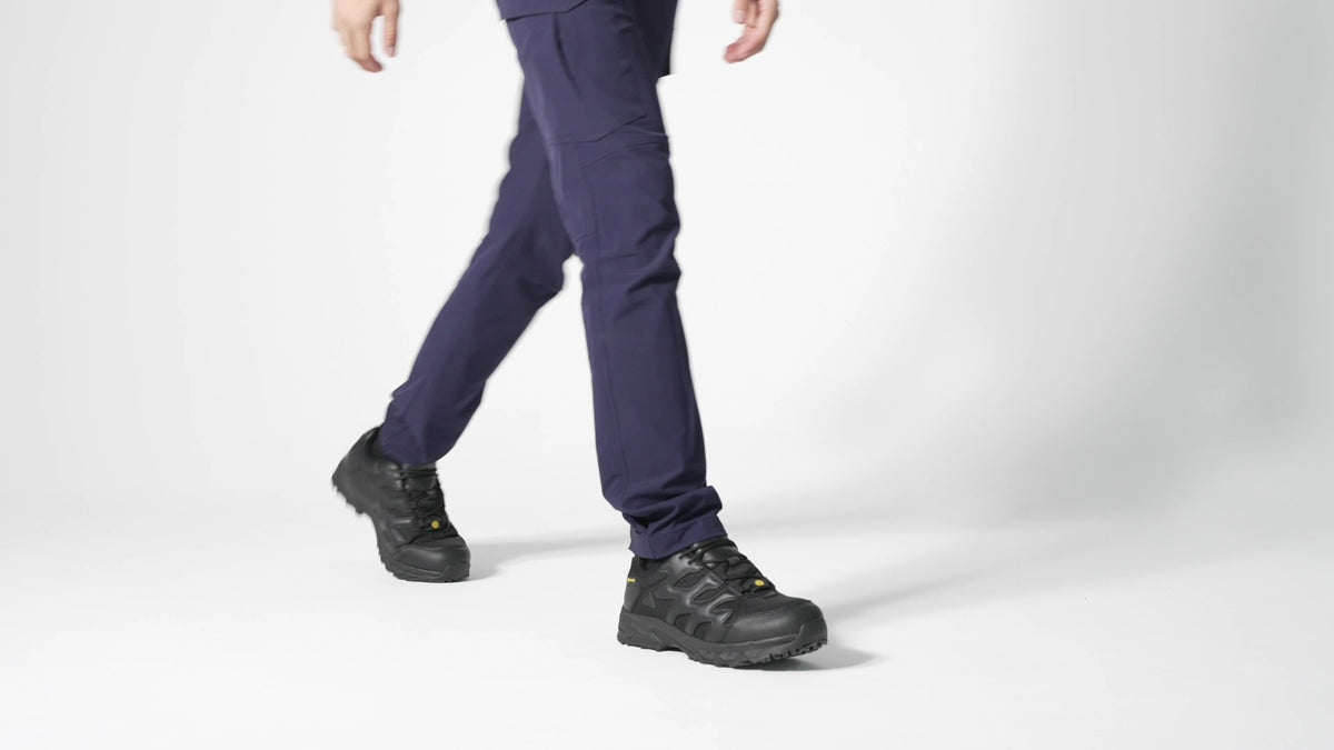 Shoes for Crews Schuhe CARRIG MID – Rutschhemmder Schuh mit Stolperschutz, wasserabweisend, Wärme- und Kälteisolierung, O2 ESD – für Damen und Herren Shoes for Crews Schuhe CARRIG MID – Rutschhemmder Schuh mit Stolperschutz, wasserabweisend, Wärme- und Kälteisolierung, O2 ESD – für Damen und Herren